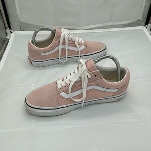 Women’s Van Shoes Pink and white in Color. Size 8